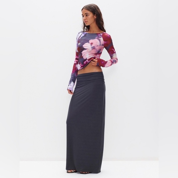 Ownley Emory LS Top in Iris - Picture 6 of 9